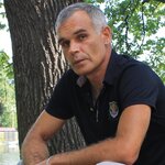 Владимир Левадный